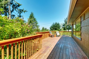 wood vs. composite decking, Wood or Composite Decking: Which is Best?