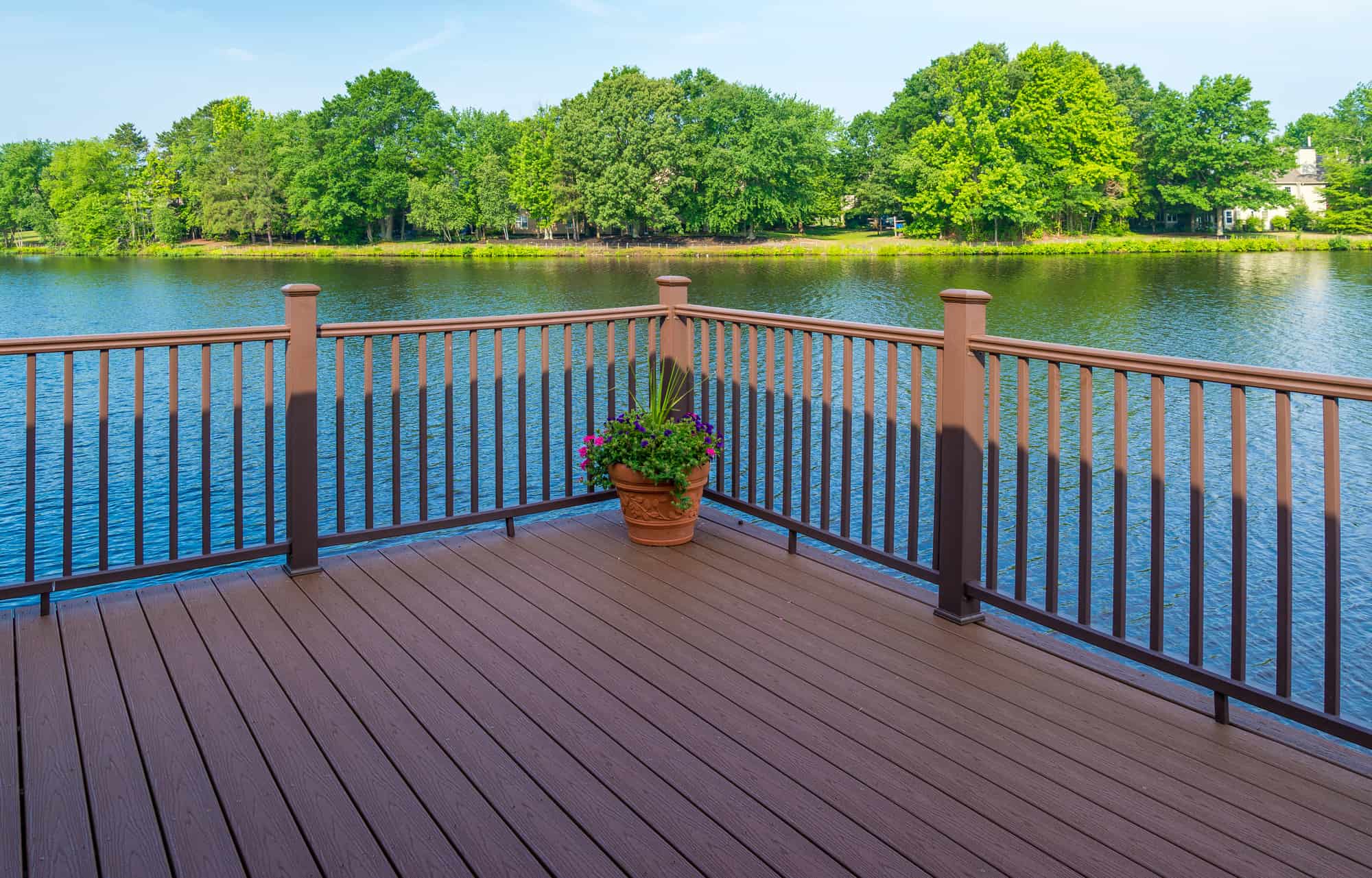 how to stain a deck, How to Stain Your Deck