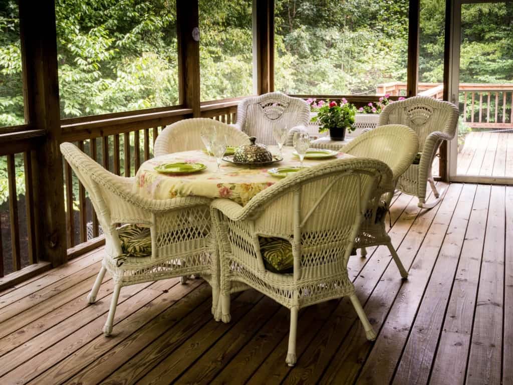 pest free, 7 Secrets to a Pest Free Deck to Try Today