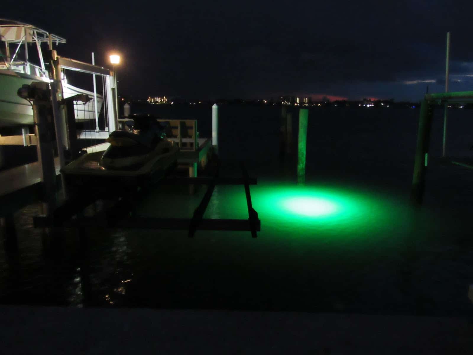 Fishing Lights – the Key to Successful Night Fishing – Underwater Fish Light