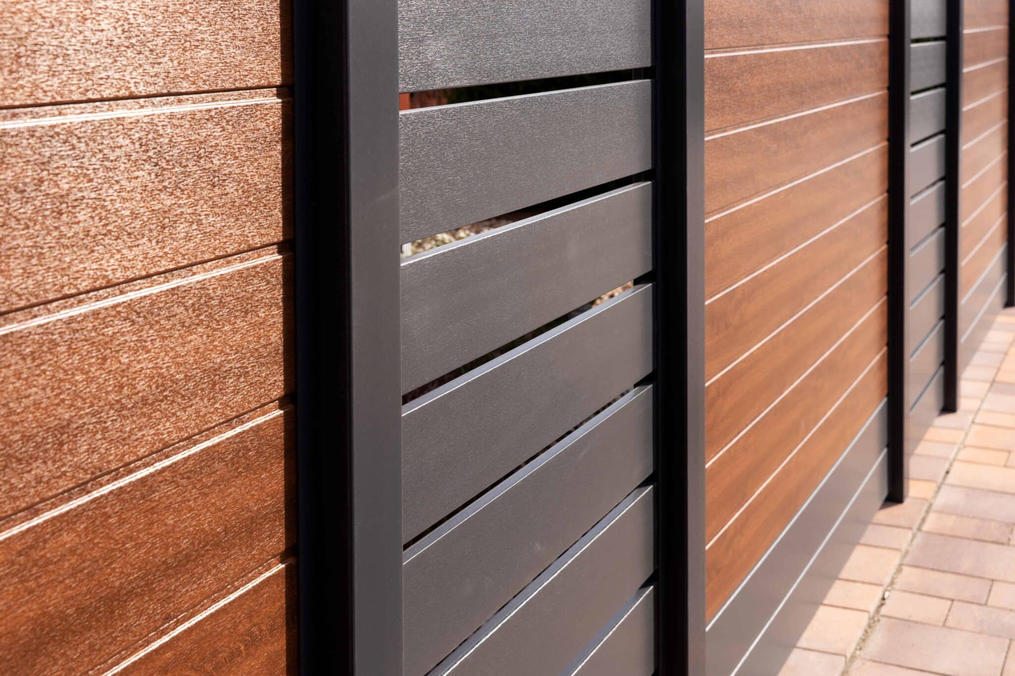 Vinyl vs. Wood Fence Top Vinyl Advantages Decks & Docks