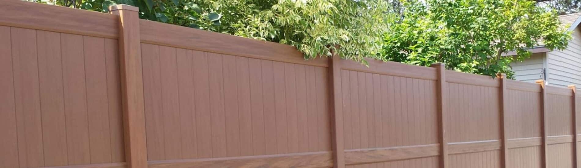 vinyl and aluminum fencing products at decks & docks
