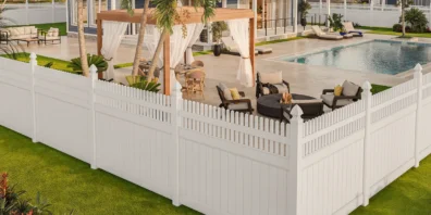 custom vinyl fencing