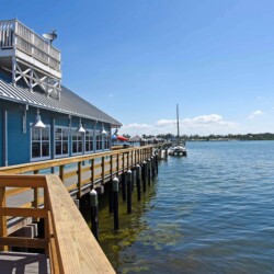 , DOCKS