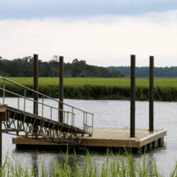 , DOCKS