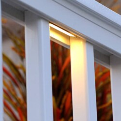 Azek Undermount Lights , Lighting & Railing